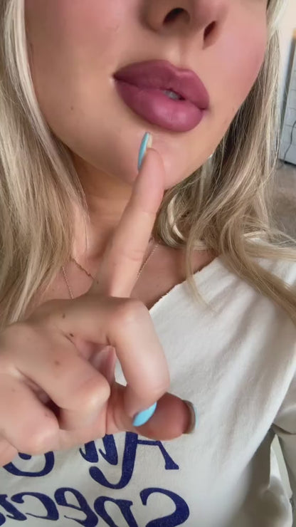 OEZOEZ Peel-off Pink Lip Gloss Natural Matte